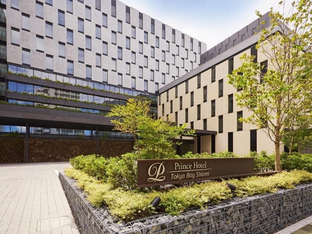 Отель Tokyo Bay Shiomi Prince Hotel 4*