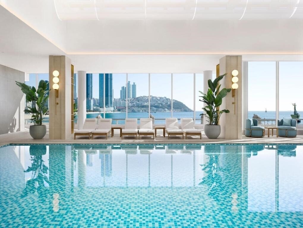 Картинка The Westin Chosun Busan 5*